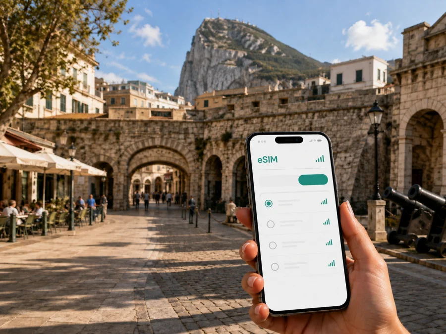 eSIM на Площади Казематов в Гибралтаре